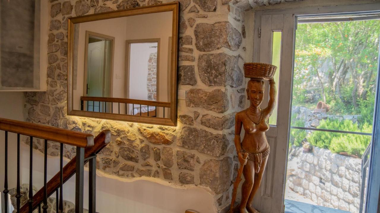 Villa Toscana With A Pool Tivat Extérieur photo